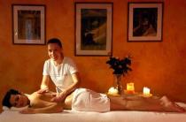 Bei einer Massage lösen sich Stress und Hektik einfach auf