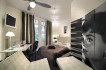 Das Themenzimmer New York mit 19 m² Wohnfläche und Balkon (Kategorie Komfort)